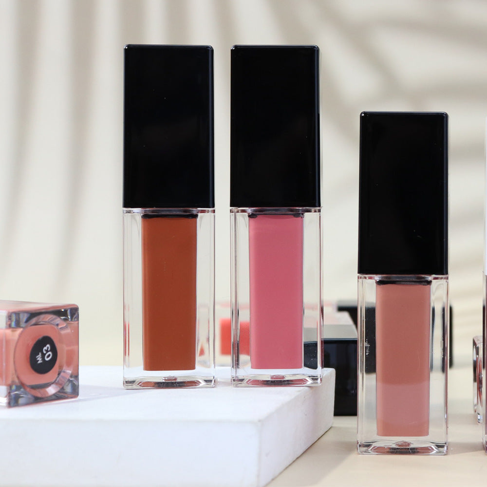 Matte Moisturizing Lip Gloss Waterproof