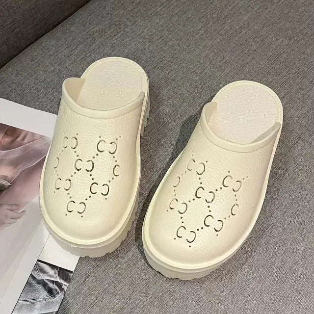 Design Ladies Summer Beach EVA Slippers Soft Sole Niche platform Sandals for Women Jelly Slides