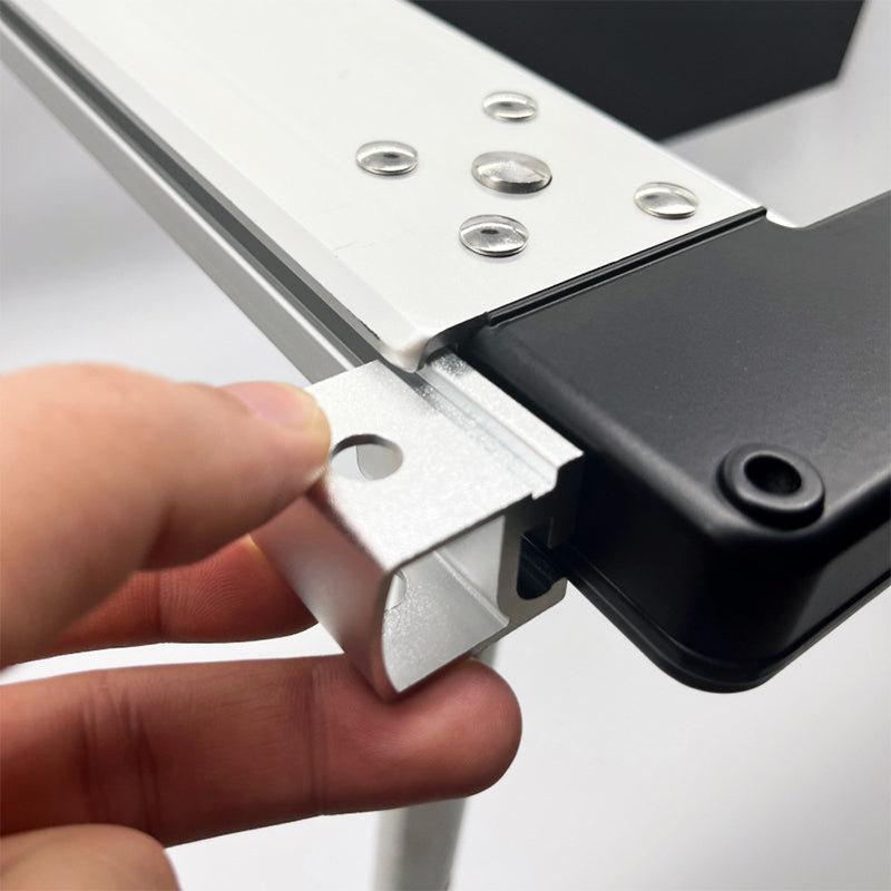 Cooling pet mat for dogs, cats & babies. Ice silk, summer-friendly. Pink/blue, breathable.