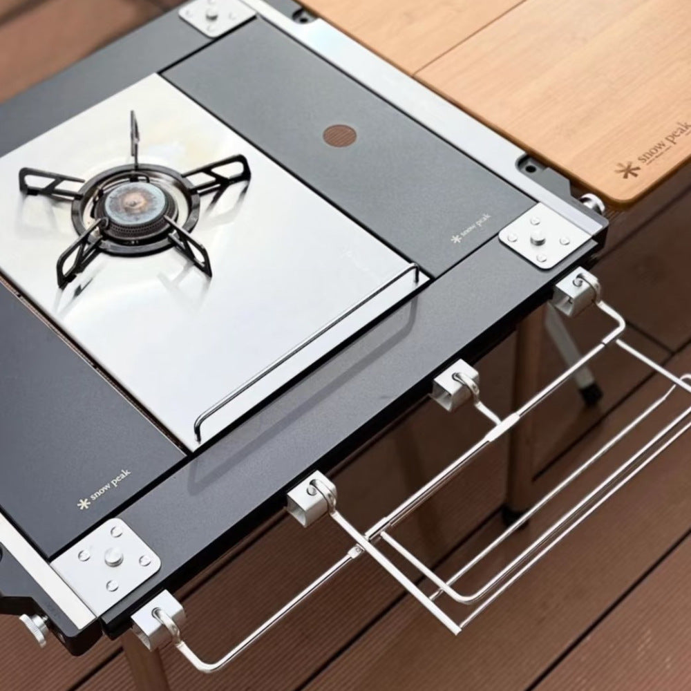 Cooling pet mat for dogs, cats & babies. Ice silk, summer-friendly. Pink/blue, breathable.