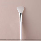 Facial Mask Brush Facial Soft Makeup Applicator Fan Shaped Portable Skin Care Beauty Tool Suitable for Girls Ladies