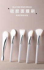 Facial Mask Brush Facial Soft Makeup Applicator Fan Shaped Portable Skin Care Beauty Tool Suitable for Girls Ladies