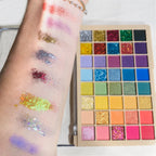 Halloween 40-color eyeshadow palette - Makeup color harmony, rainbow tones, glitter, powder texture, pearl, makeup, shiny