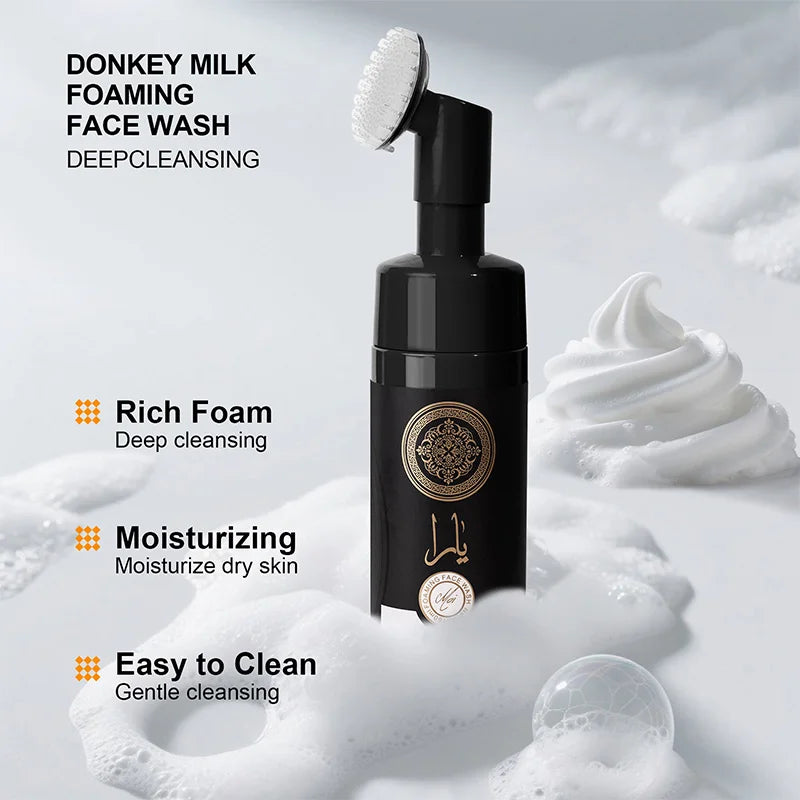 Facial Cleansing Mousse with Brush Head,Oil Control Pores Decontamination Face Cleaner,Mild Hydration Soothing Purifying Foam